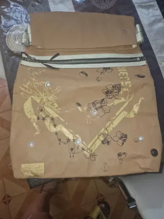 Bolso Desigual marrón nuevo