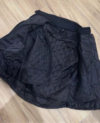 Chaqueta de moto negra