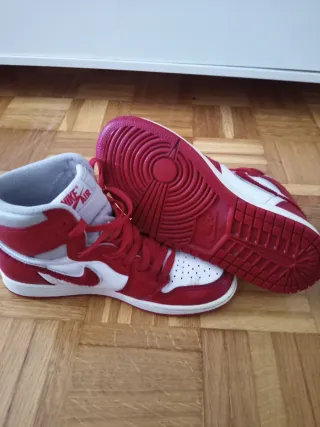 Nike Air Jordan 1 Rojo Blanco