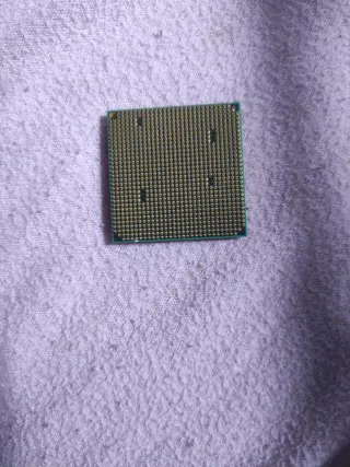 CPU AMD Athlon II X2 5200
