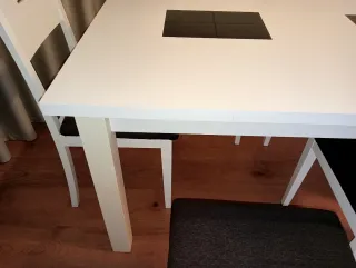 Mesa blanca extensible,6 sillas y mesa baja centro