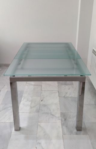 ELEGANTE MESA CRISTAL ALTA CALIDAD PERFECTO ESTADO