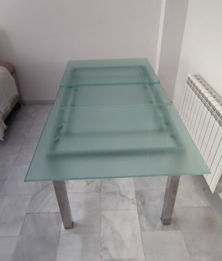 ELEGANTE MESA CRISTAL ALTA CALIDAD PERFECTO ESTADO