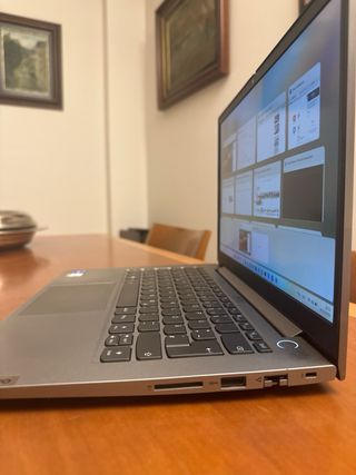 Portátil Lenovo ThinkBook Gris