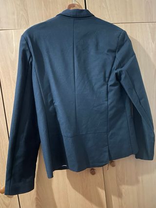 Americana Kiabi Negra Talla 48