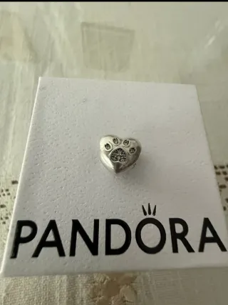 Pandora Corazón Huella Plata