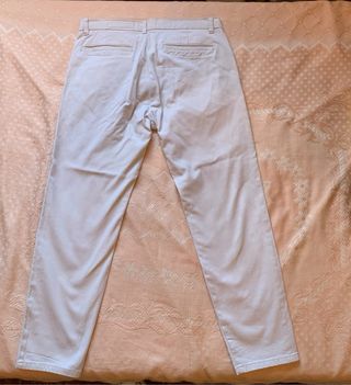 Pantalones beige