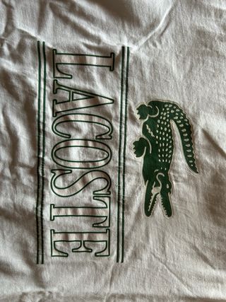 Camiseta Lacoste Blanca.