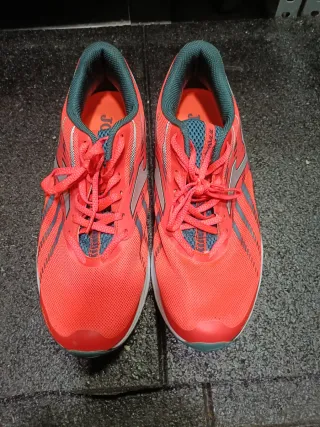 Zapatillas Joma Running Rojas y Blancas