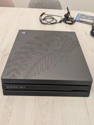 PS4 Pro Edición Especial The Last of Us