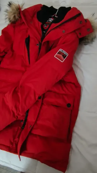 Chaqueta Superdry Mountain Talla M Roja