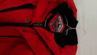 Chaqueta Superdry Mountain Talla M Roja