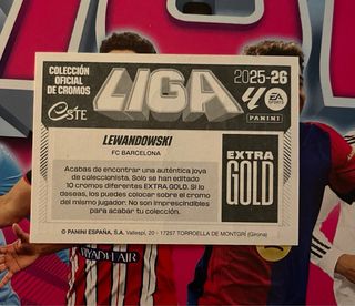 Cromo  Extra Gold Lewandowski Liga 2025/2026