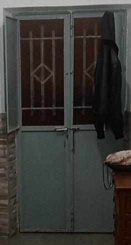 Puerta de hierro