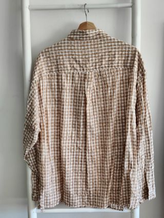 Camisa Zara cuadros beige y blanco Talla M