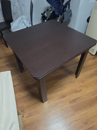 Mesa de comedor ampliable