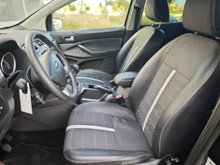 Ford Kuga 2.0TDCI 140CV Titanium, año 2011
