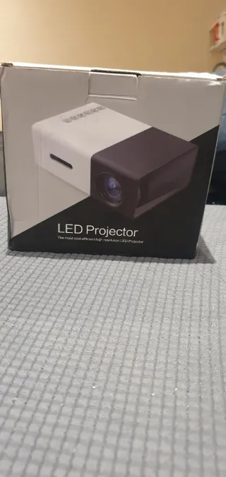 Proyector Compacto.