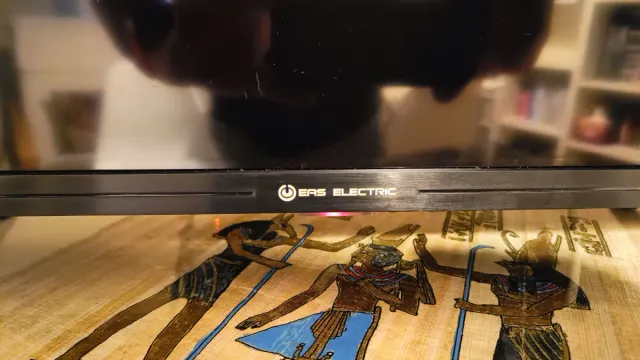 Smart TV EAS ELECTRIC 32"