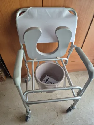 Silla de ducha para personas mayores