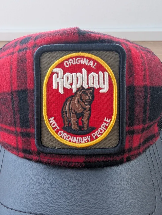 Gorra Replay Original Not Ordinary People