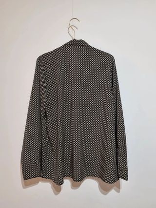 Wiya T M Camisa con corbata negra, marrón claro y