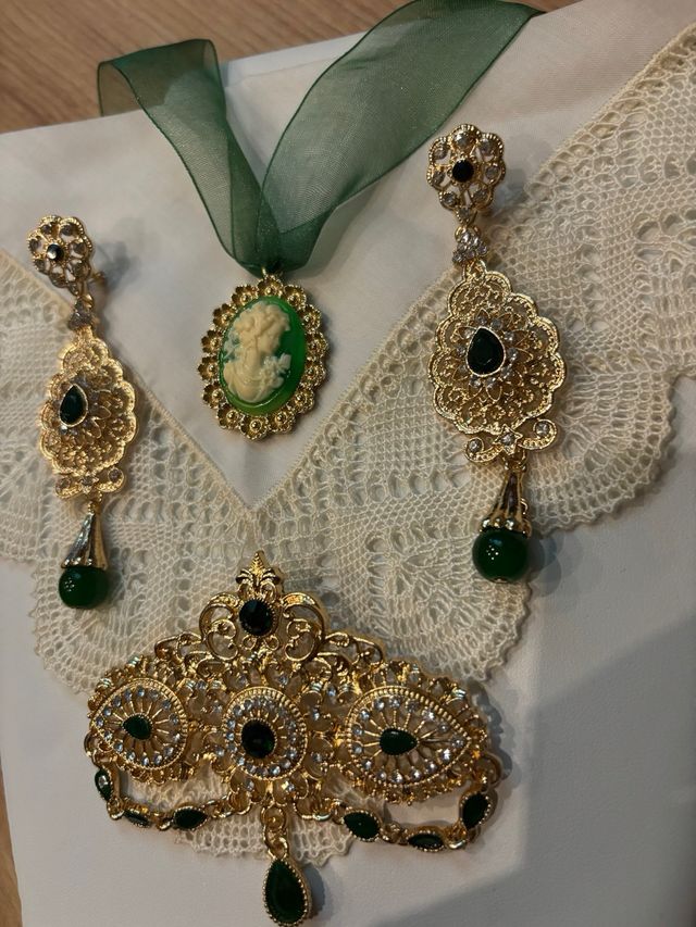 Aderezo fallera ,alicantina , castellonera ,verde