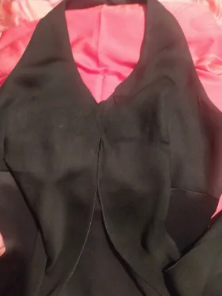 Mono negro halter con pantalón ancho
