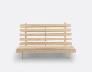 Futón de madera. Sofá cama