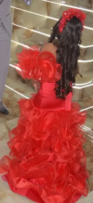 Vestido para boda gitana 
De niña