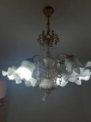 Conjunto de Lámpara de techo y mesitas