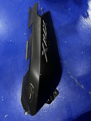 Carenado Xmax con Luces Traseras LED