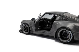 Reserva Andy. Porsche 911 964 RWB Bodykit + Figura