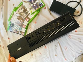 Xbox One Negra con Mando
