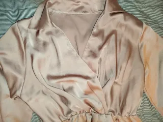 Vestido Mujer Elegante de satén rosa