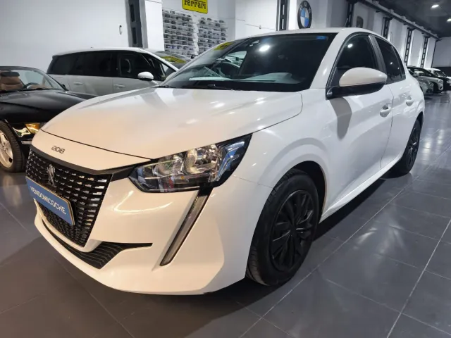 Peugeot 208 2022