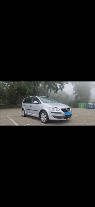 Volkswagen Touran 2009