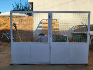 Puertas de garaje metálicas