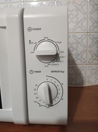 Microondas Bluesky Blanco