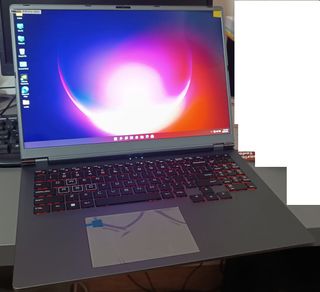 Portátil 16,1'' i9 13th Gen 32GB/2TB