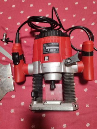 - Fresadora Einhell 1100W 