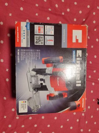 - Fresadora Einhell 1100W 