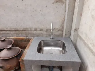 BARBACOA DE OBRA CON FREGADERPO