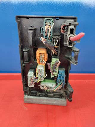Caja Fusibles  CHRYSLER FCM-DIESEL 04727480AC