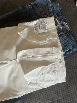 Lote 3 Pantalones Vaqueros todos por 15