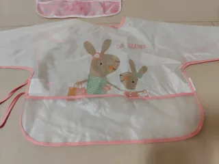 Lote 34 Babetes Bebé Menina (Novos)