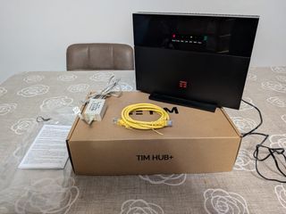 Modem TIM HUB+ ZTE ZXHN H388X WiFi 6 come nuovo