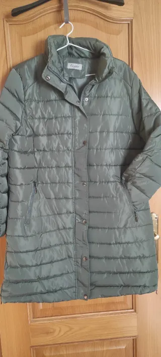 Chaqueta plumas verde mujer