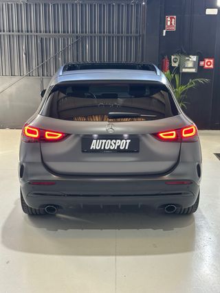 Mercedes-Benz GLA 35 AMG (2021)
