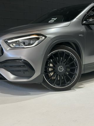 Mercedes-Benz GLA 35 AMG (2021)